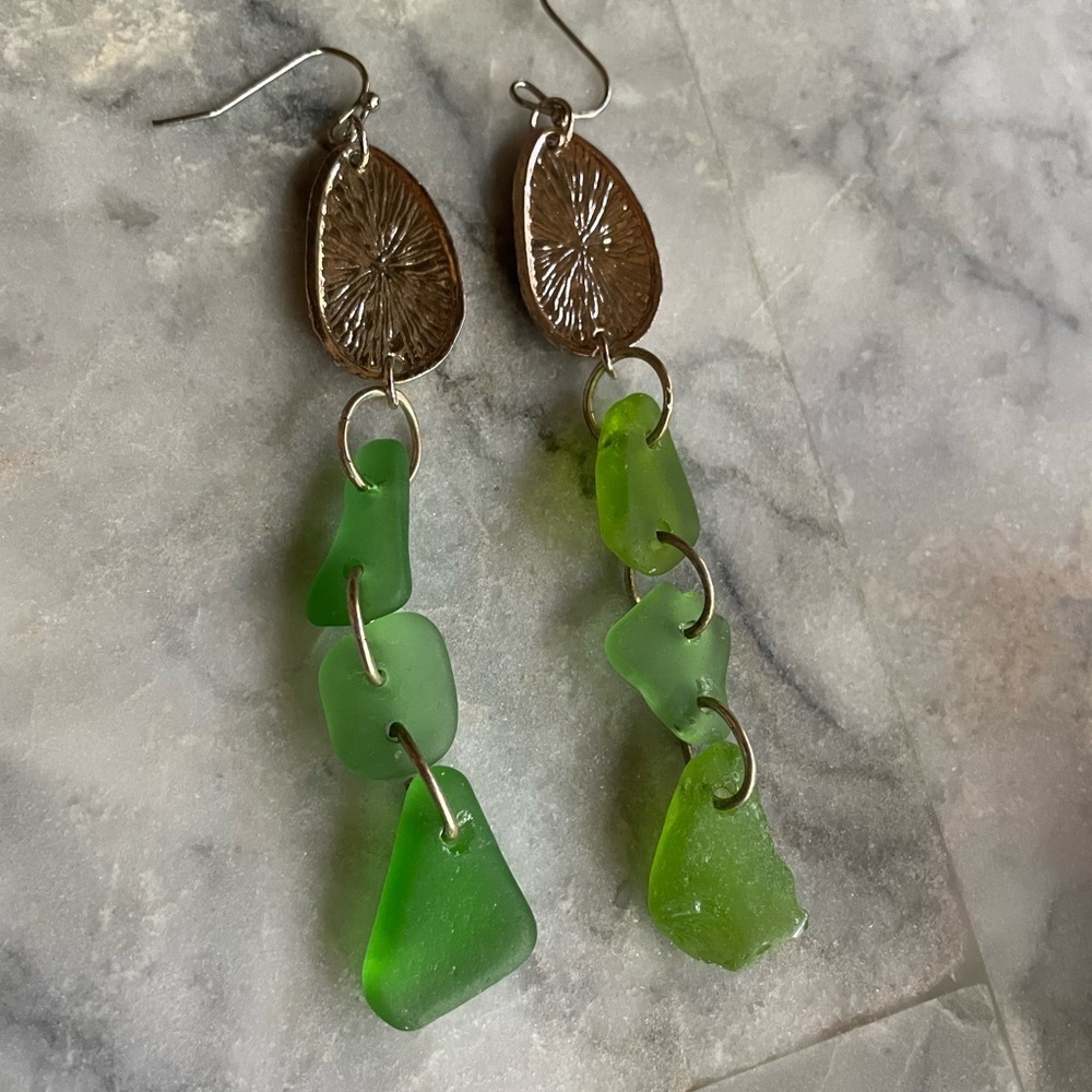 Sea Glass Handmade SeaGlass Chandelier Green Silver 3 inch New Gift Artisan - Picture 4 of 9